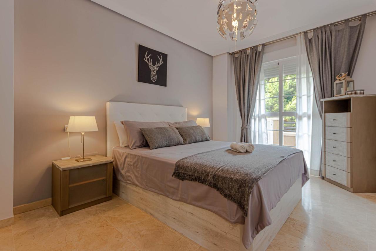 797 Holiday Rentals- Piso Con Amplia Terraza A Solo 1 Min De La Playa Benalmádena Zewnętrze zdjęcie