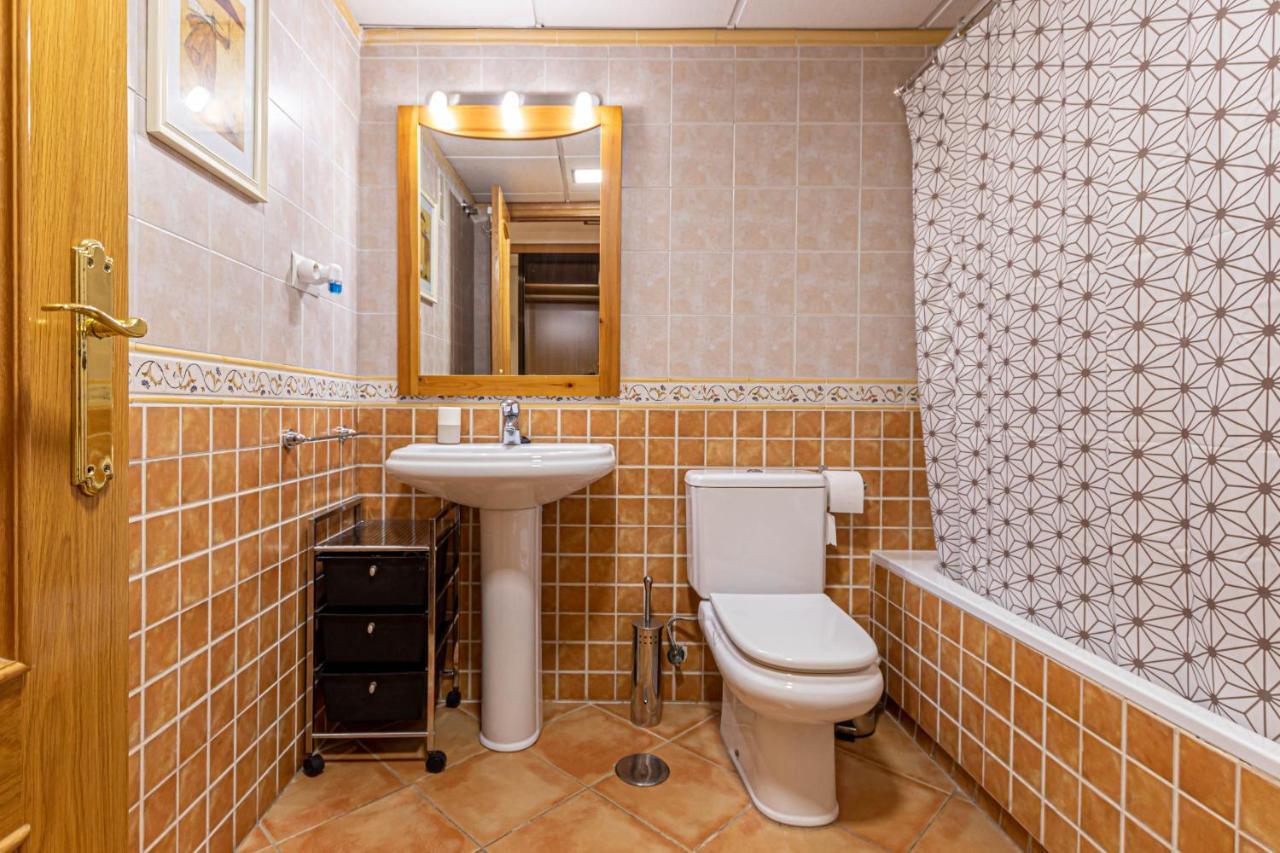 797 Holiday Rentals- Piso Con Amplia Terraza A Solo 1 Min De La Playa Benalmádena Zewnętrze zdjęcie