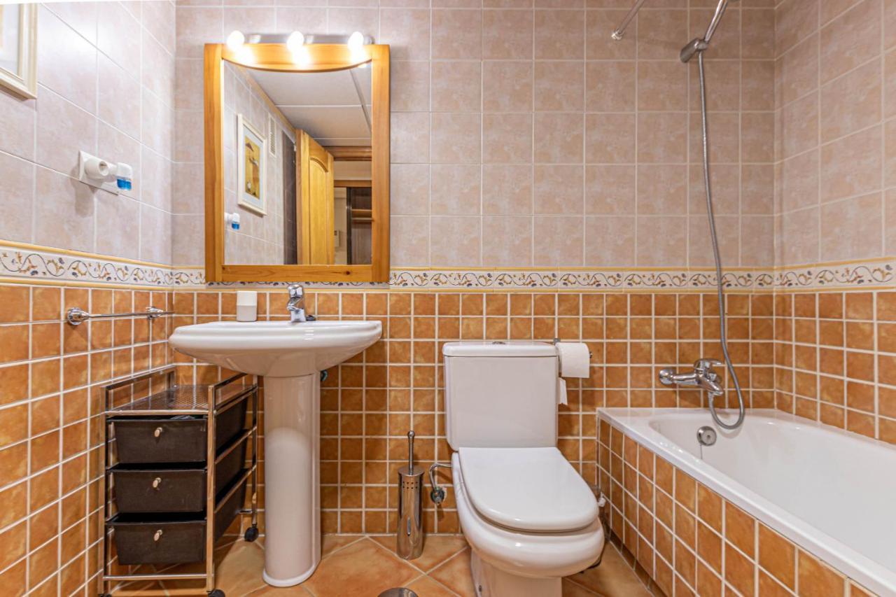 797 Holiday Rentals- Piso Con Amplia Terraza A Solo 1 Min De La Playa Benalmádena Zewnętrze zdjęcie